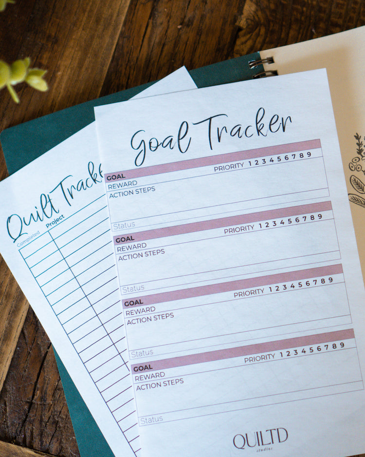 FREE Quilt Tracker and Goal Tracker + Mini Versions PDF Download